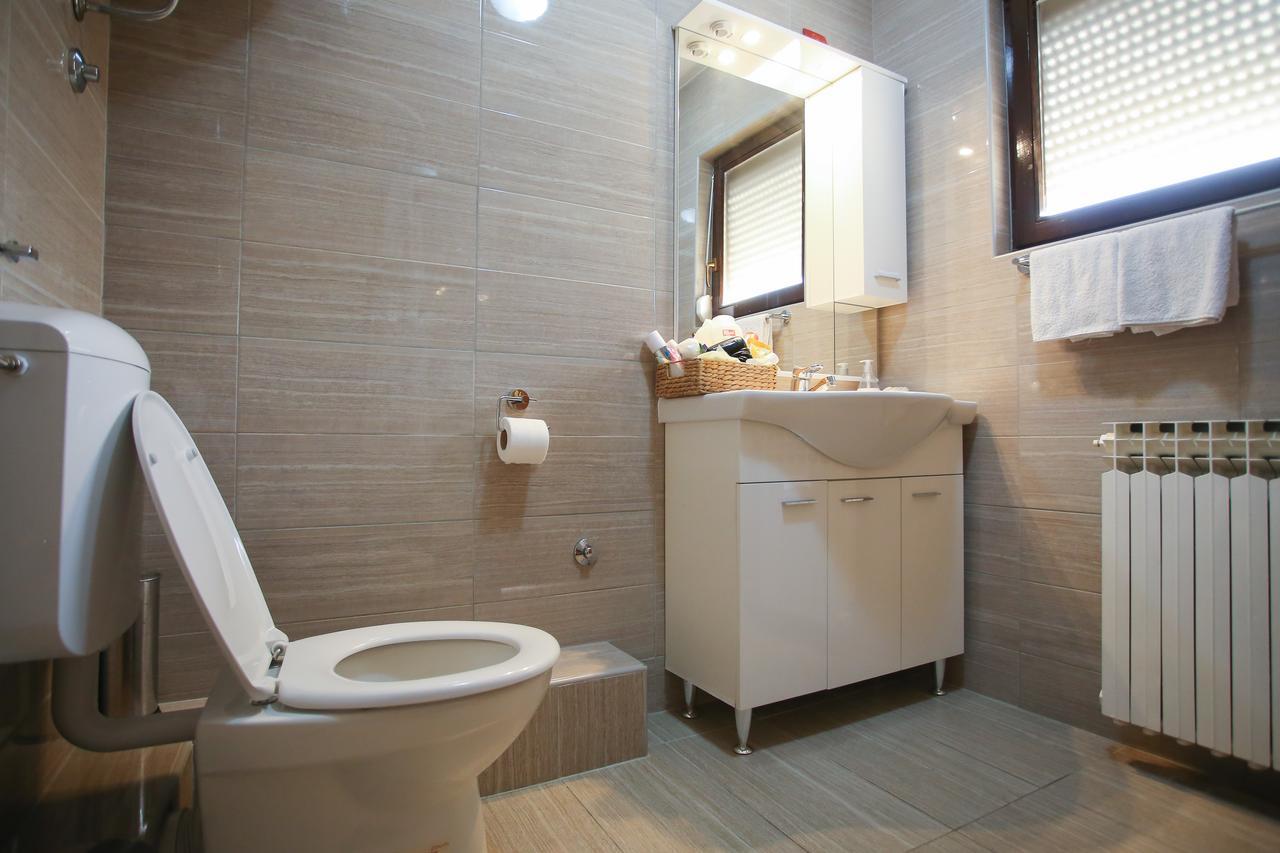 Guest House Stari โมสตาร์ ภายนอก รูปภาพ