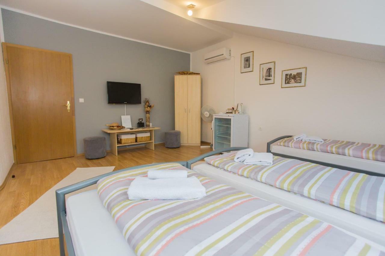 Guest House Stari โมสตาร์ ภายนอก รูปภาพ